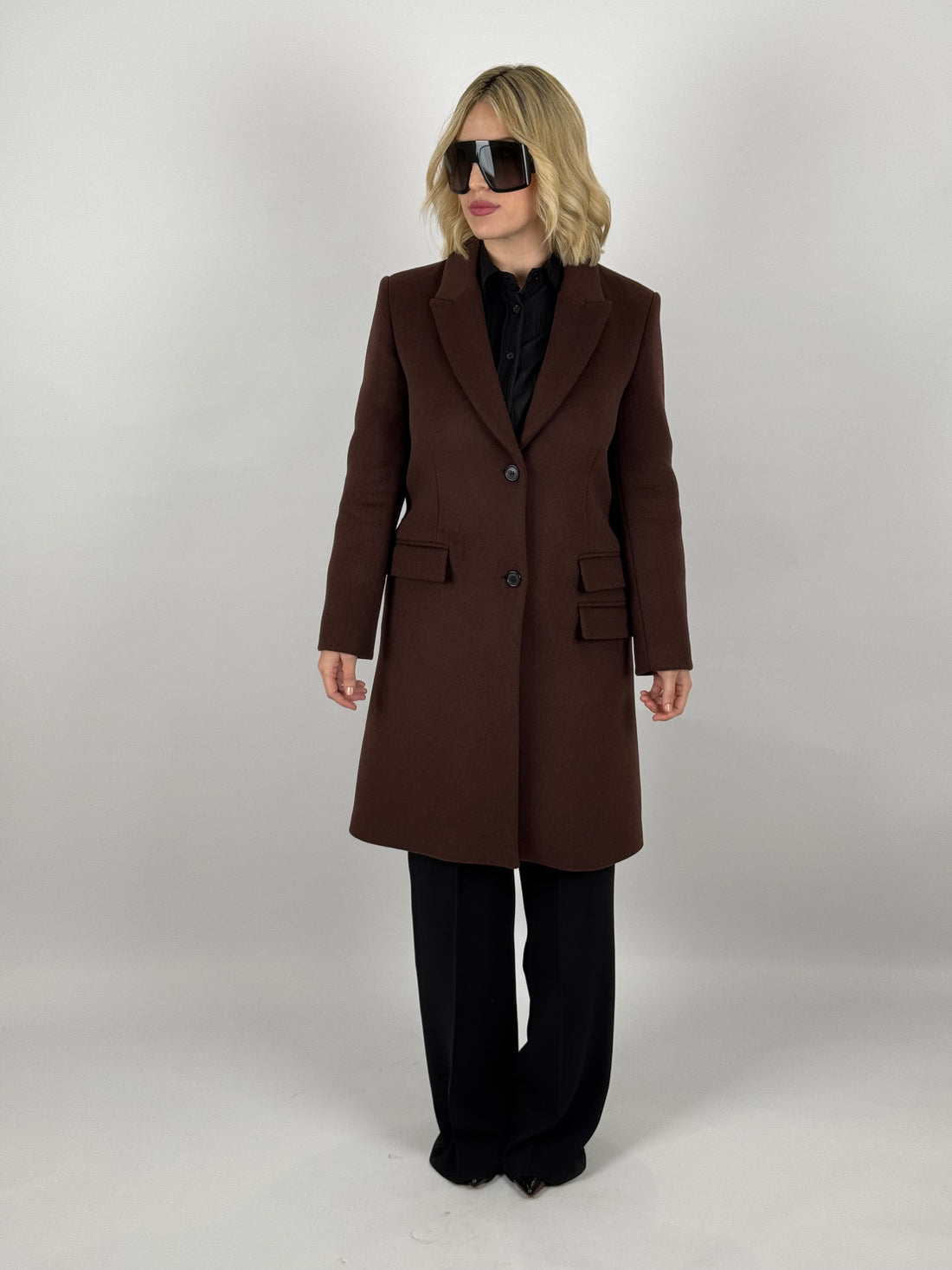 Manteau ajusté marron - Élégance classique