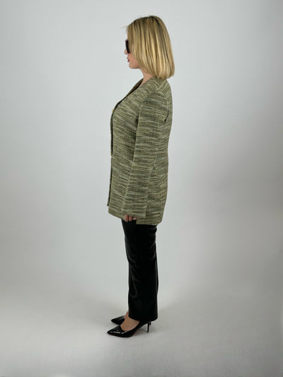 Blazer texturé vert avec boutons dorés